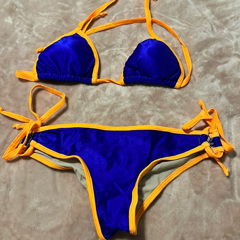 Bikini